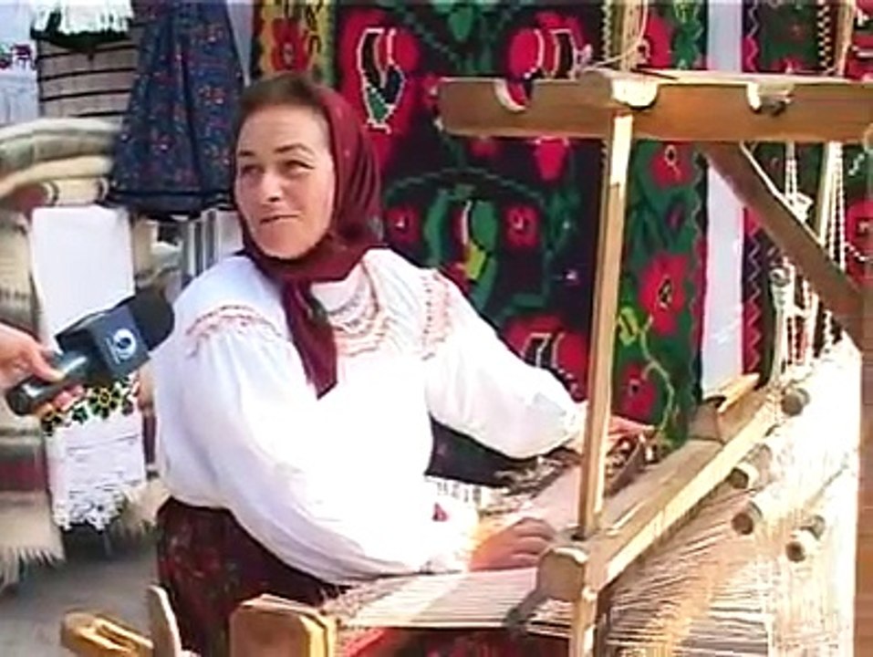 Tainele războiului de ţesut