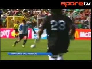 Bolivya, Arjantin'e kafa tutamadı!