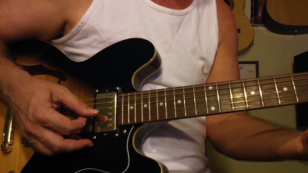 Free Guitar Lesson on Custom Shop Epiphone Dot Deluxe 335 free HC