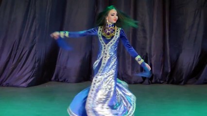 Persian Music - Bandari dance by Ukrainian girl 2015