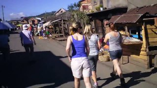A typical street scene in Madagascar.MP4