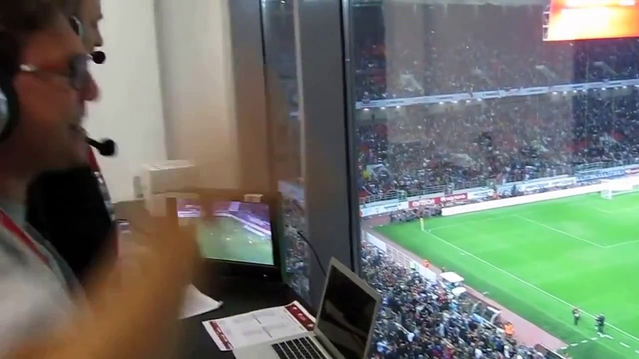 ---1:0-,--