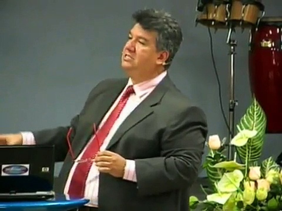 Predica Pastor Andres Noguera El grano que cae y muere 1 parte.mp4