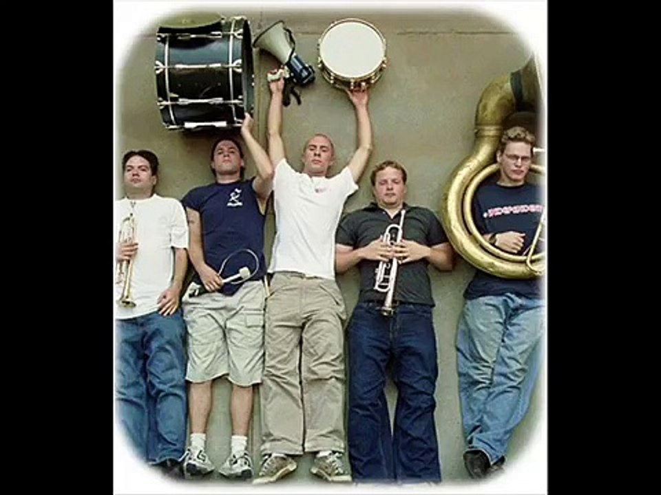 Youngblood Brass Band - V.I.P