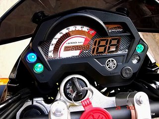 Yamaha FZS WOW!!!!!!