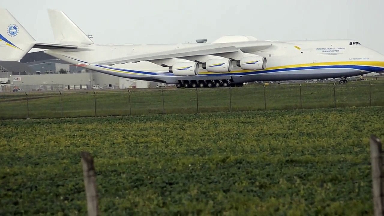 Antonov AN-225 Takeoff at Edmonton International Airport June 28th, 2014