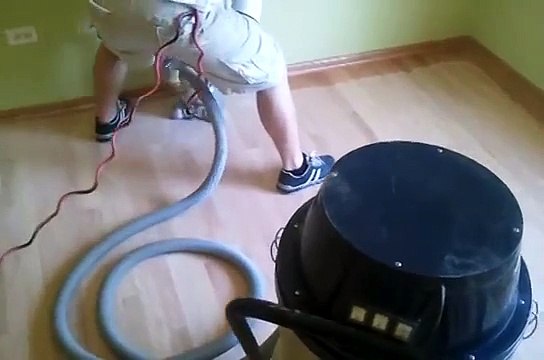 Dustless Hardwood Floor refinishing Chicago