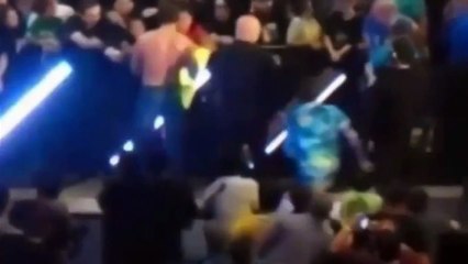 WWE-FAN TRIES TO ATTACK DEAN AMBROSE SMACKDOWN