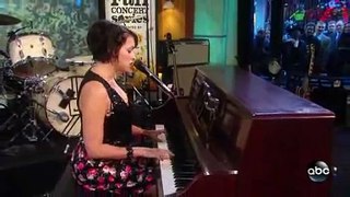 Norah Jones - Man Of The Hour  ( Live Good Morning America 11/16/2009 )