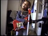 Little girl: the first guitar's day improvisation