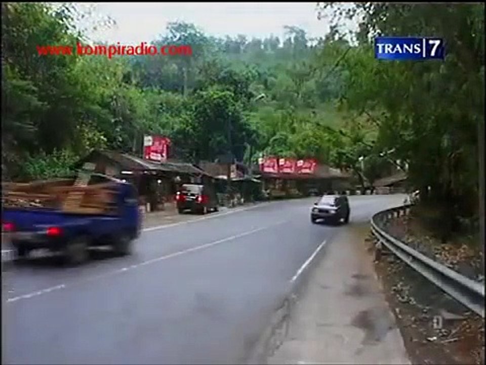 DUA DUNIA - CADAS PANGERAN SUMEDANG FULL (17-11-2011)