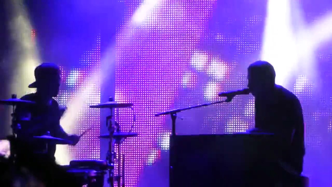 "Doubt" Twenty One Pilots@Festival Pier Philadelphia 9/11/15