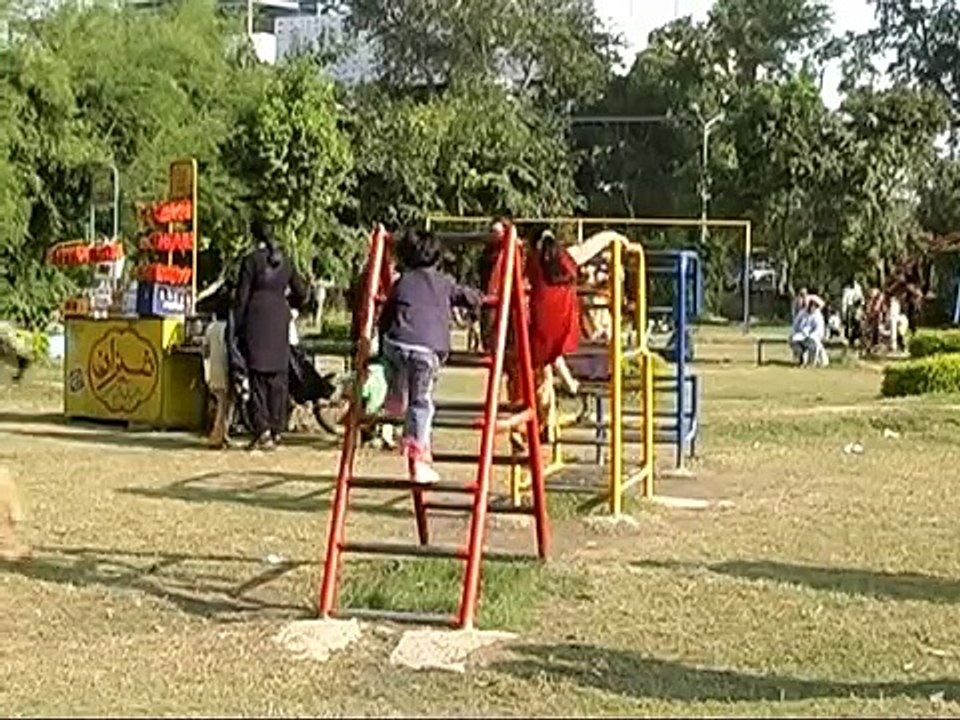 International Childrens Day - Problems with No Possible Solutions for Kids in Pakistan?