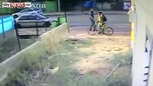 Leaked Video of Israeli Police Beating An Ethnic Ethiopian Soldier