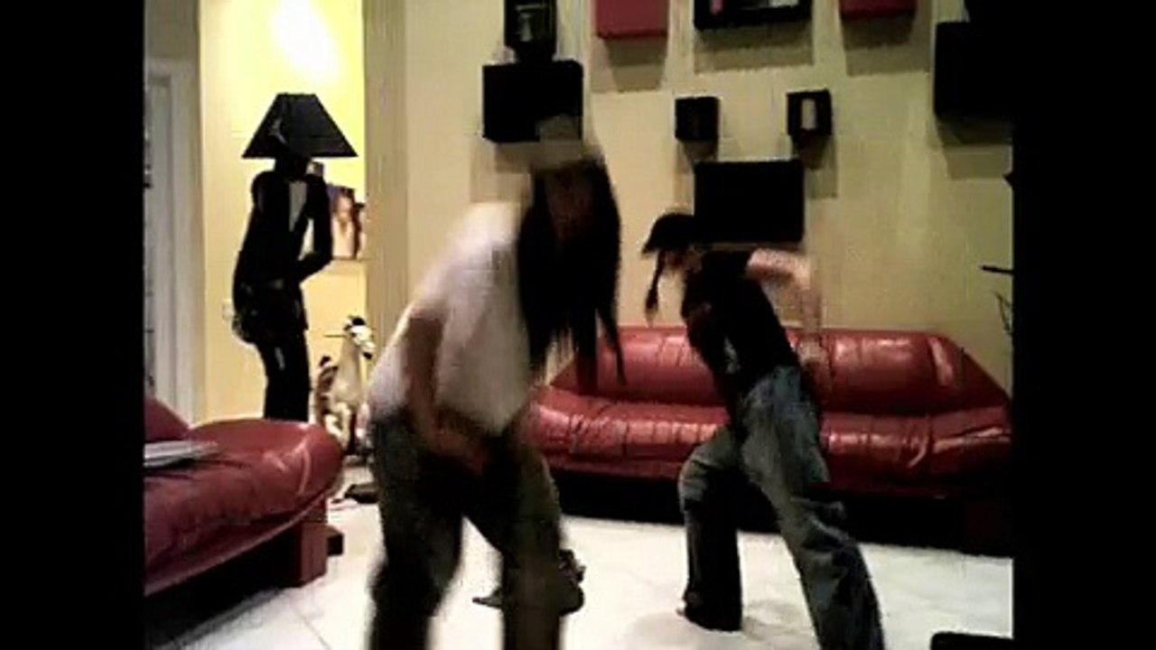 Woodzabueser - Pants on the ground!