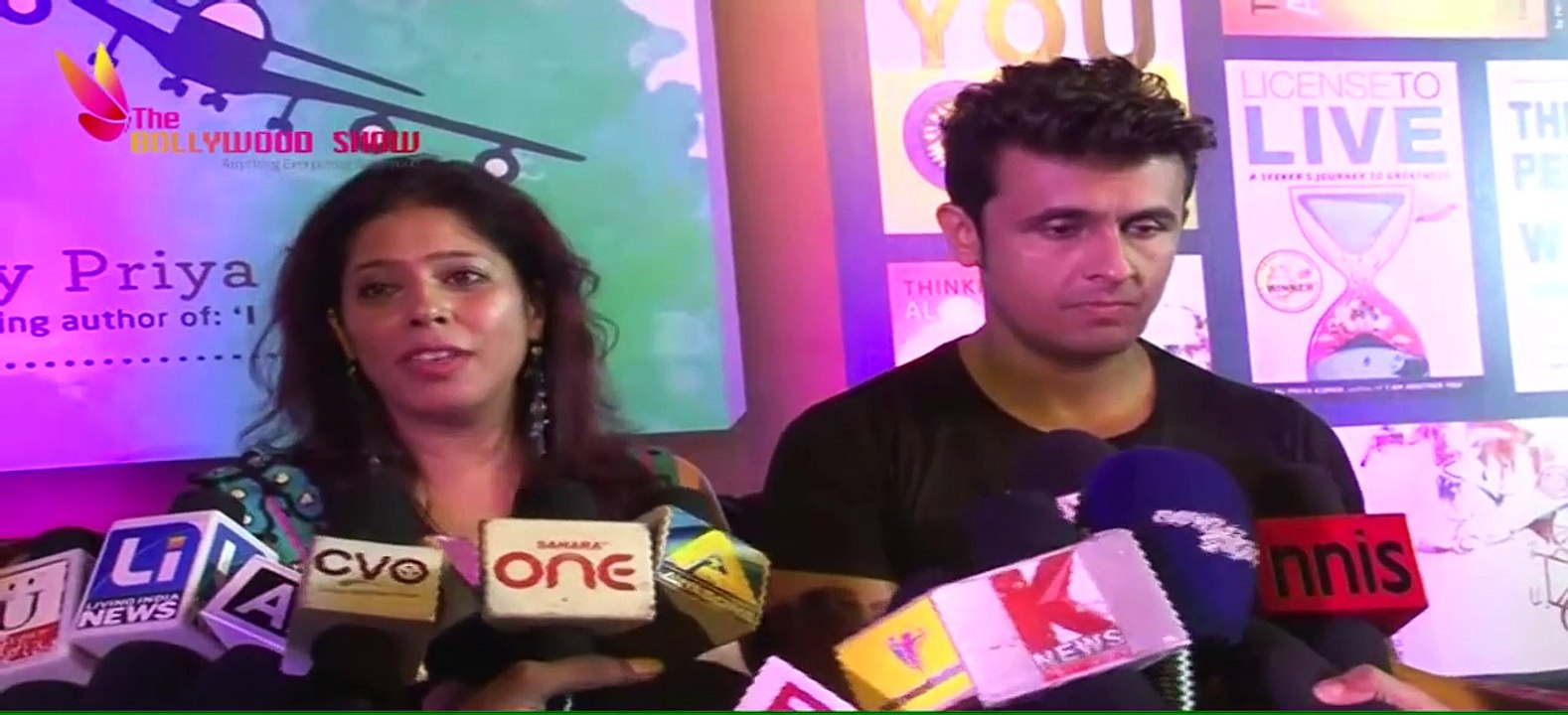 Sonu Nigam KICKED Shahrukh Khan's New Romantic Song