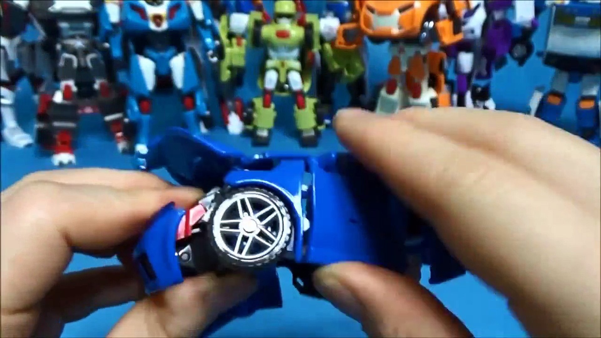 Ou robot micro X-Y transformation jouet voiture TOBOT Micro X-Y Transformer  Robot jouet Voiture - Dailymotion Video