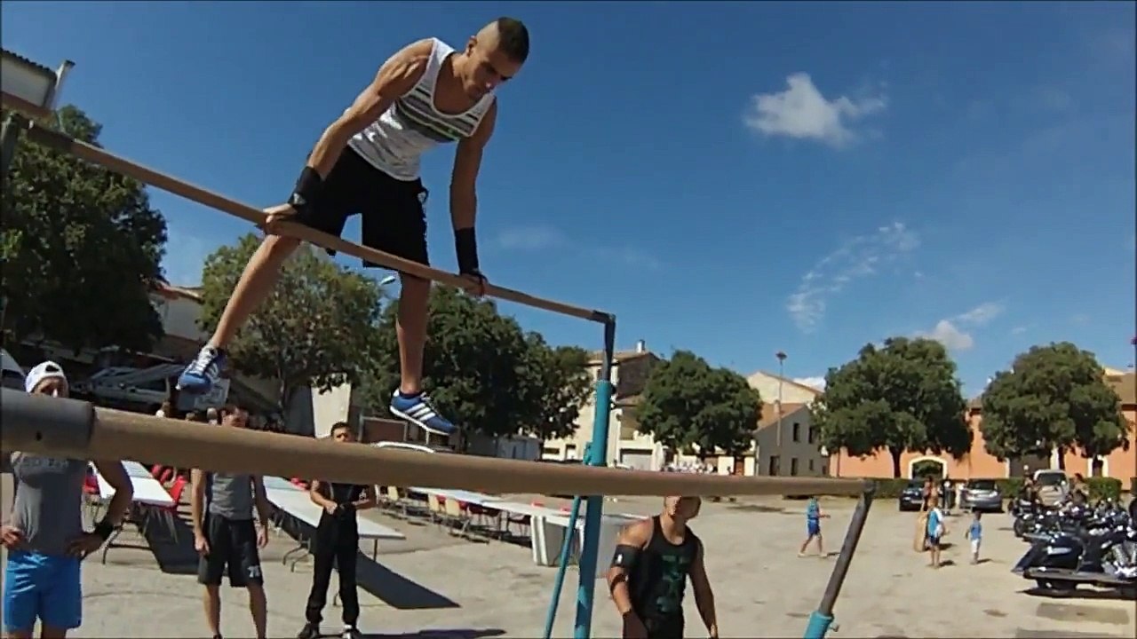 INITIATION & DEMONSTRATION BODY ART ATHLETES DE RUE - PERPIGNAN