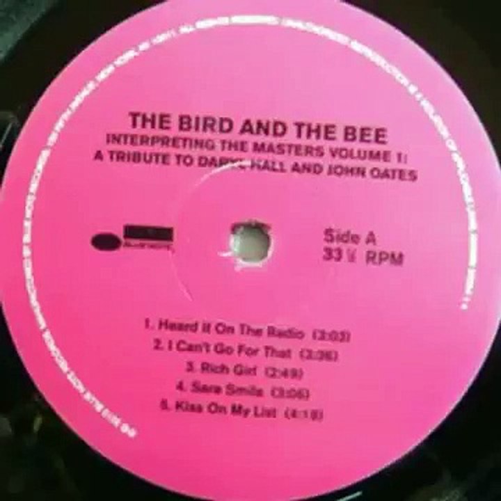 vous "The Bird and The Bee"