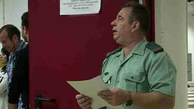 Miles de aspirantes se presentan a las pruebas de guardia civil al amanecer