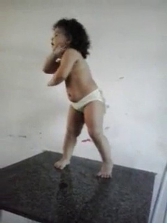 Zor Ka Jhatka A baby Dance