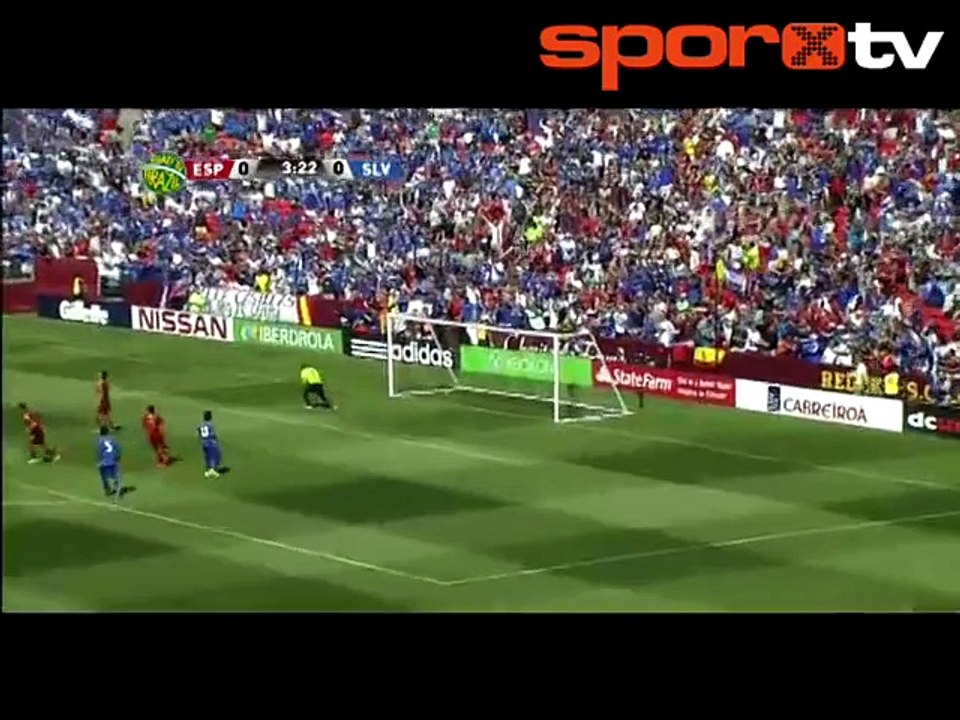 David Villa, İspanya'yı coşturdu!