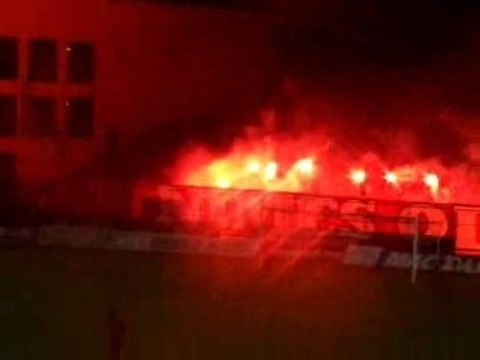 NIMES CANNES 2007 LES TRIBUNES