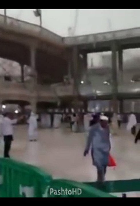 Crane fall  In MaKkah Mukarma 12 sep 2015
