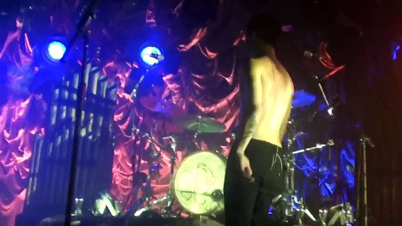 Panic! At The Disco - Nearly Witches/Goodnight @ Glasgow Barrowlands 28/01/2012