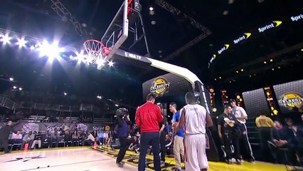 Kevin Hart races Usain Bolt