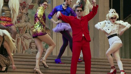 Vue sur les marches : Philippe Decouflé