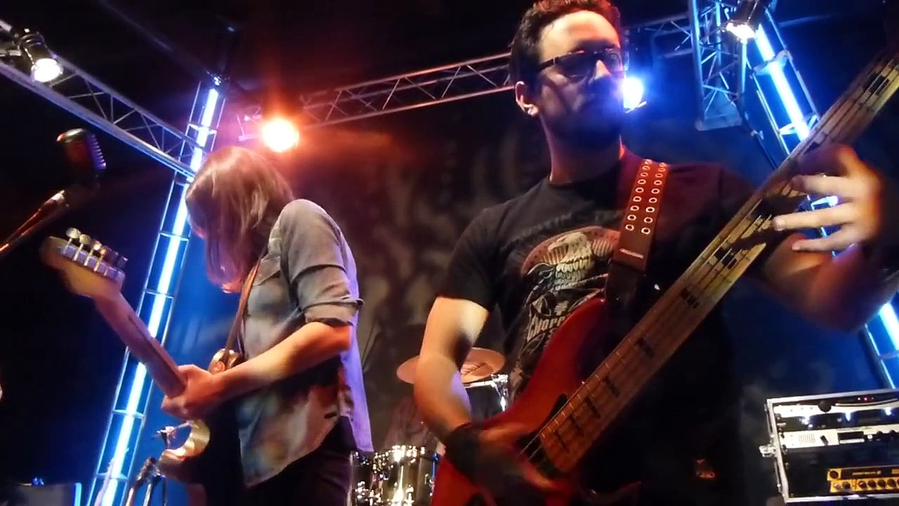 Laura Cox - Cowboys and beer - Live Nogent 2015