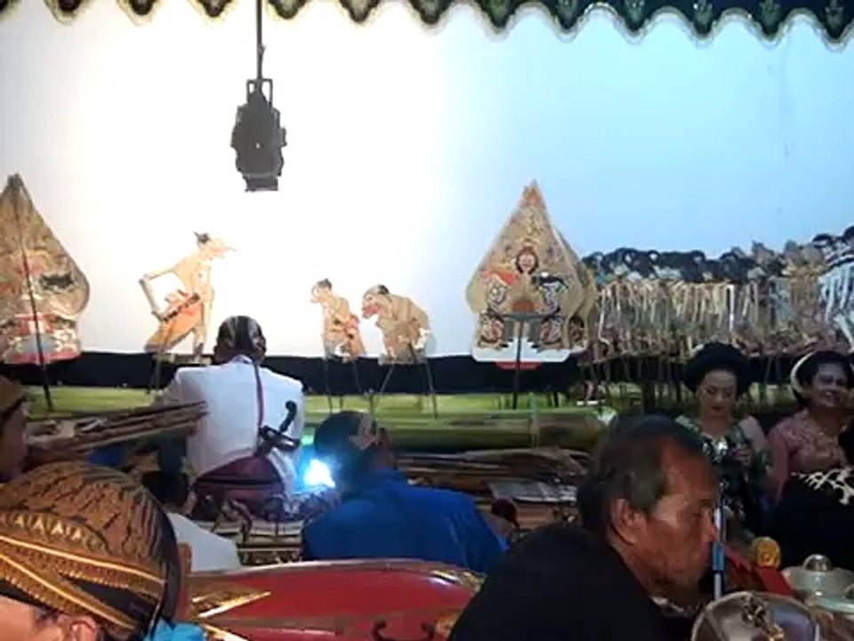 caping gunung ( karawitan dan pedalangan anak-anak sumublor )