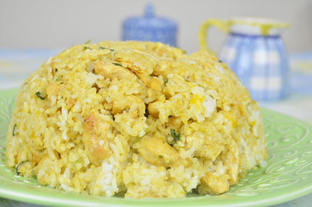 Coconut Mango Rice with Curry Chicken
