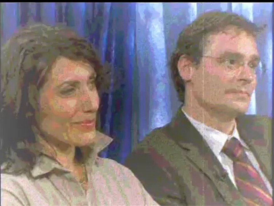 Hugh Laurie and Lisa Edelstein