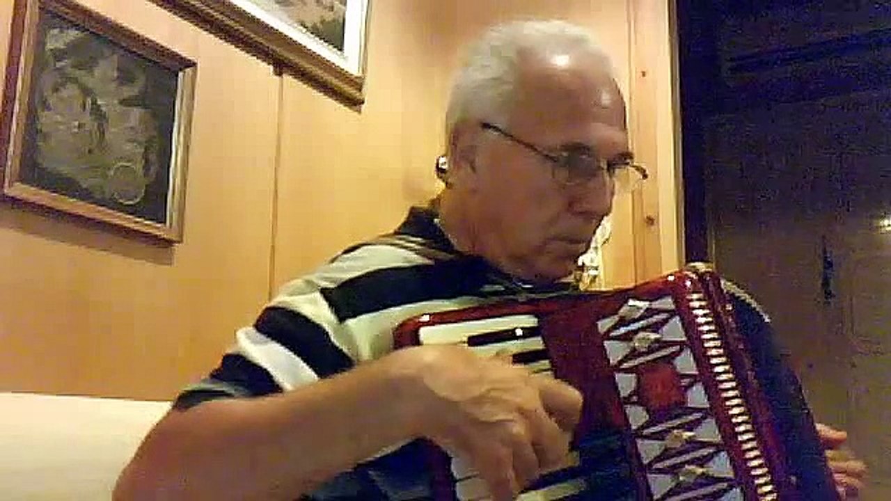 ΠΑΡΕ ΕΝΑ ΚΟΧΥΛΙ ΑΠ΄ ΤΟ ΑΙΓΑΙΟ ΚΩΣΤΑΣ ΧΑΤΖΗΣ 1936