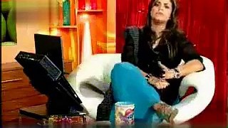 Shahid Afridi Become Angry on Nadia Khan during Live Show.