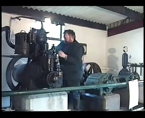 Crossley VO Two-Stroke