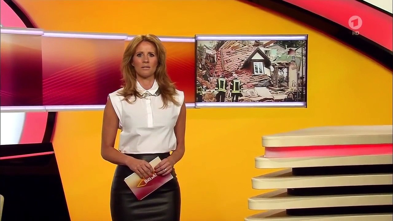 Mareile Höppner - Brisant HD - 14.07.2015 - Black tight Leather Skirt, White Blouse & Black Heels