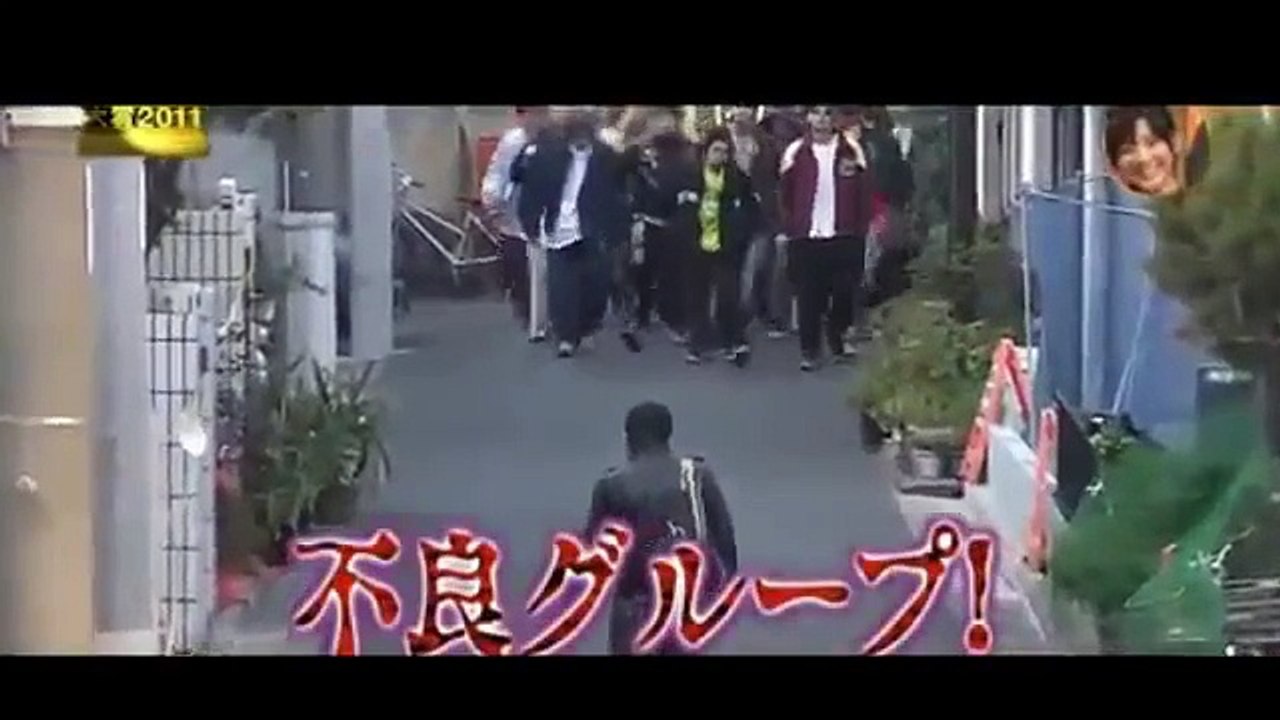Japanese delinquent boys 100 people Prank Is sudden And Brutal Best Funny Pranks HOOD 2014