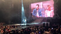 Blake Shelton joins Miranda Lambert on stage at American Airlines Center