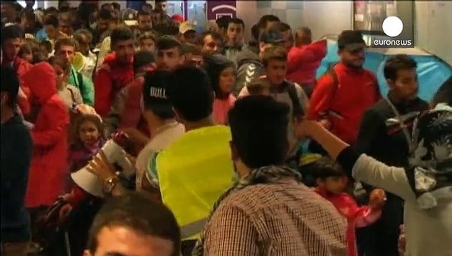 Refugees race to leave Hungary before tough new immigration laws come into effect