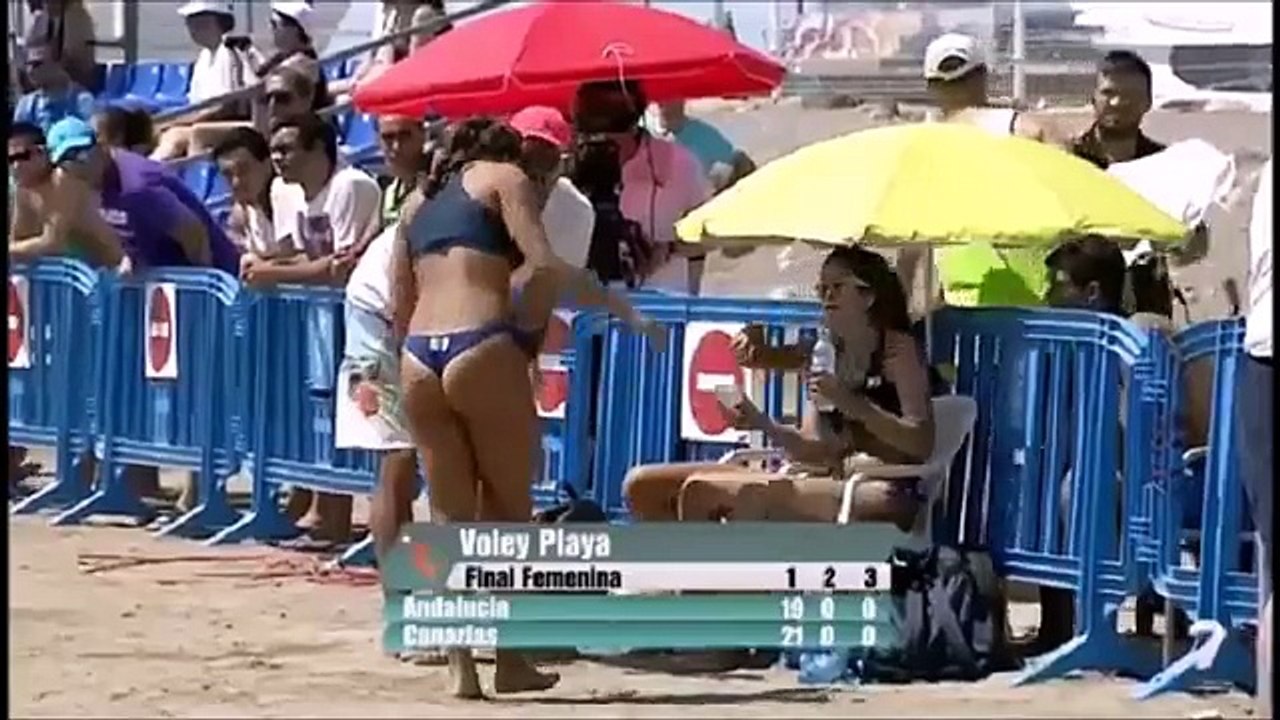 Maria Emilia Robledo beach volley player