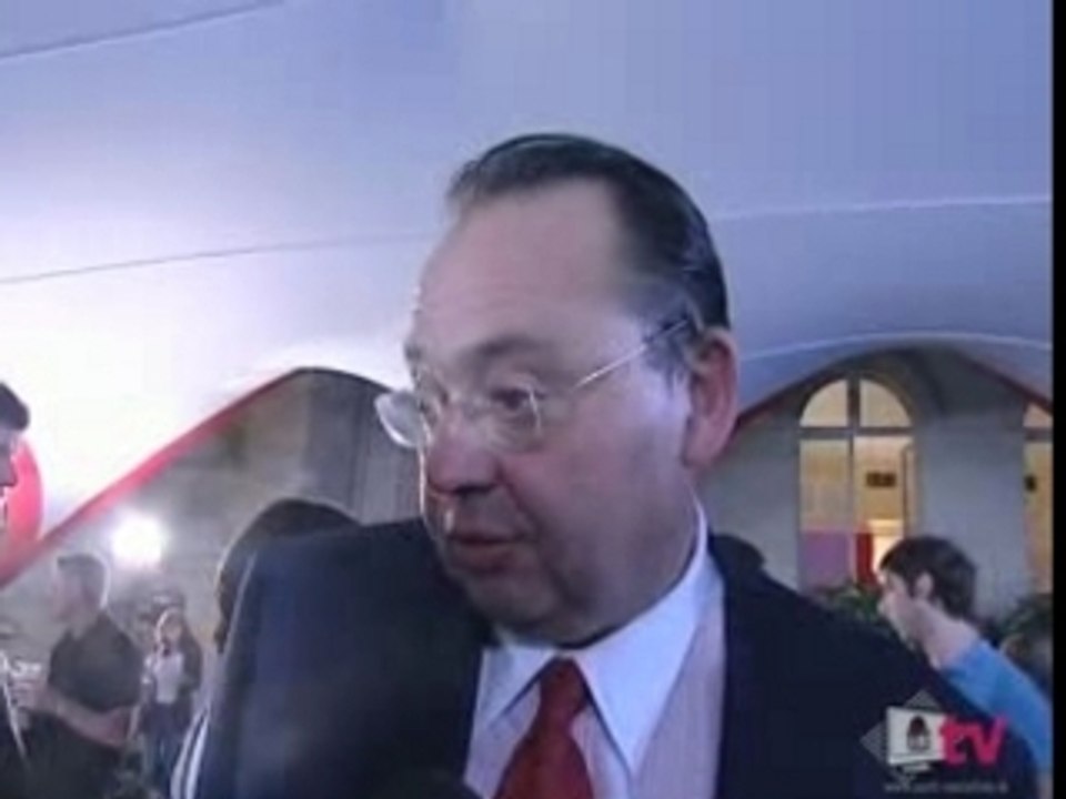 1er tour : réaction de P. Mennucci