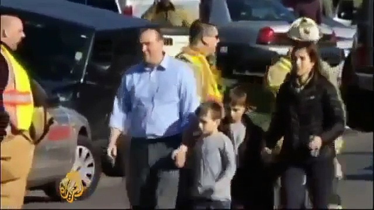 Connecticut governor signs tough gun law