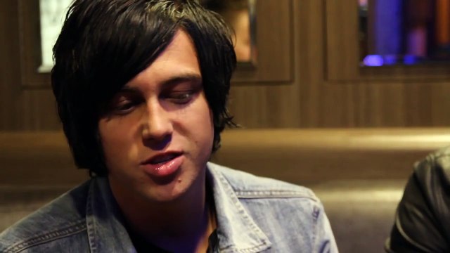 Sleeping With Sirens - Meaning Behind The Strays