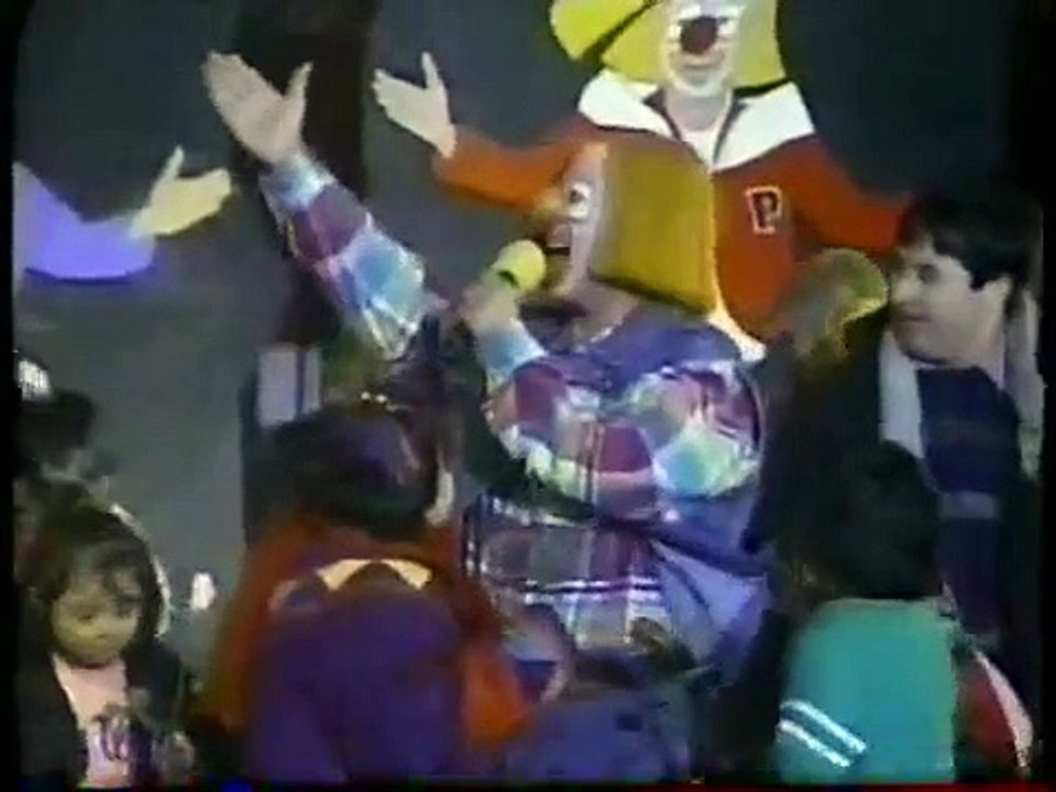 Payaso Pipo 30 Aniv.  canción Sonrie  (video colección de Duglin)