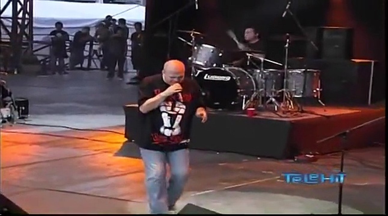 La Cuca - El Son Del Dolor - Vive Latino 2010