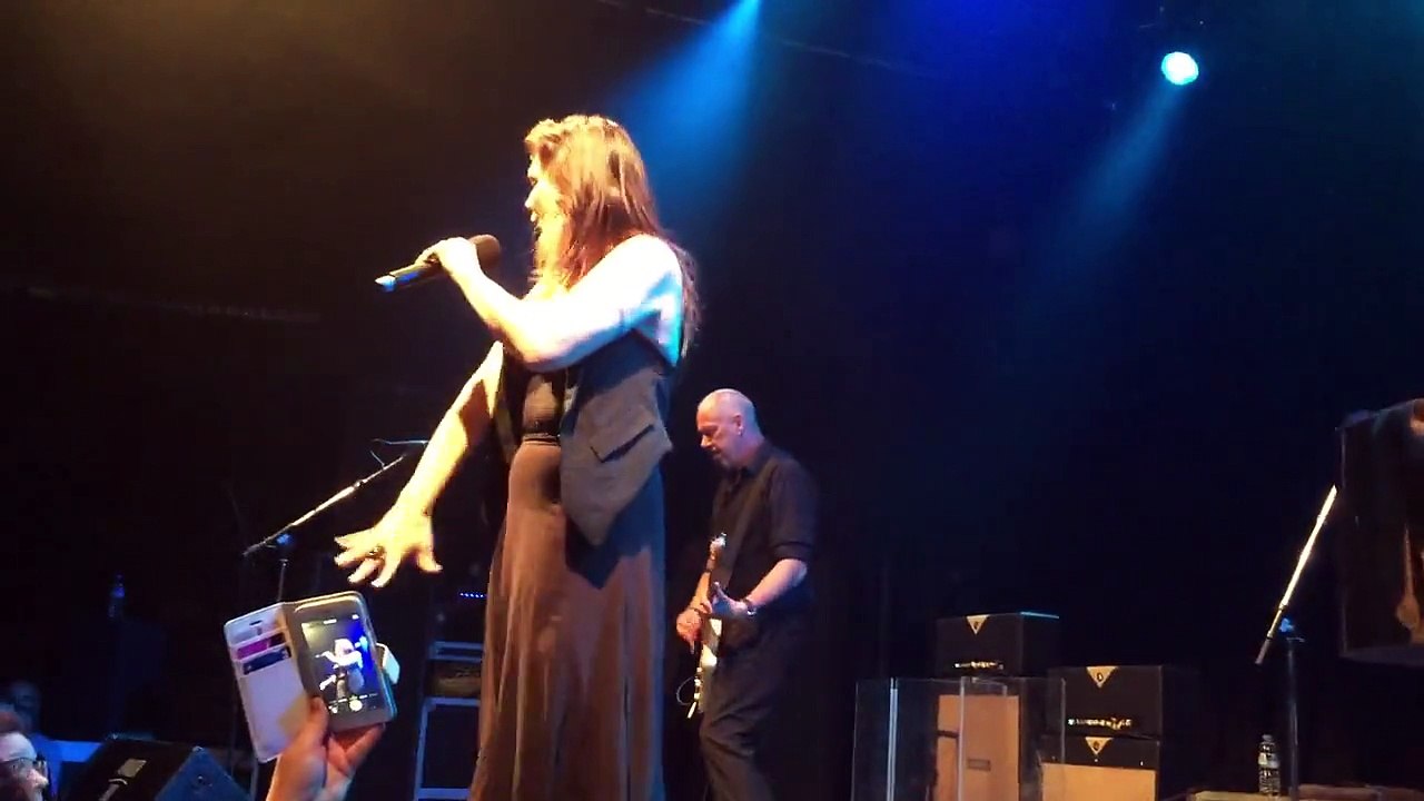 Beth Hart - Lifts you up @Amager Bio, Copenhagen 2015