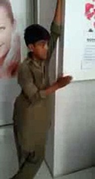 Pakistani Young Boy Excellent Voice Better than Indian Idol Junior Singers